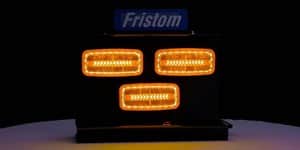 פנס רוחב תלוי דגם חדיש מלבן כולל איתות מובנה NEON LED כתום 12-36V
